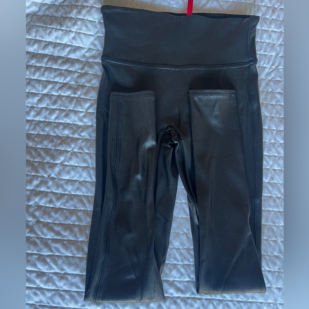 Spanx Faux  Petite Tights/Leggings Black Leather